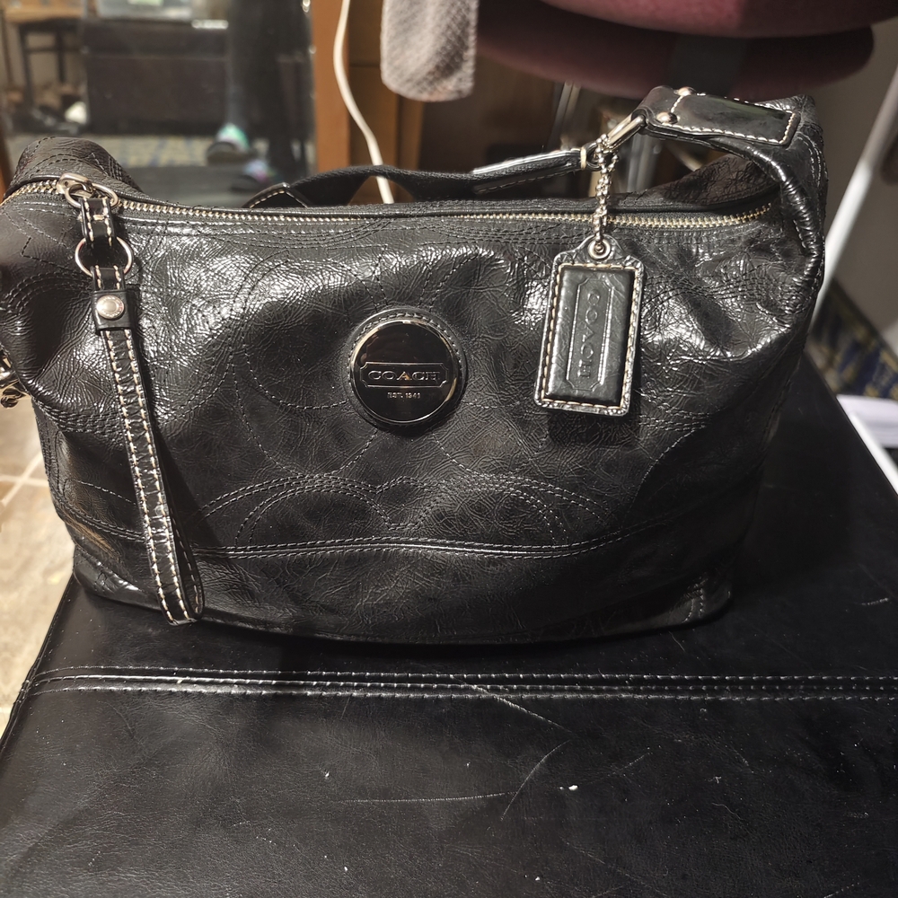 Coach Black Leather Shoulder Bag with Contrast Stitching